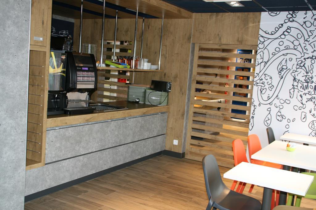 Ibis Budget Saint Pourcain Εξωτερικό φωτογραφία